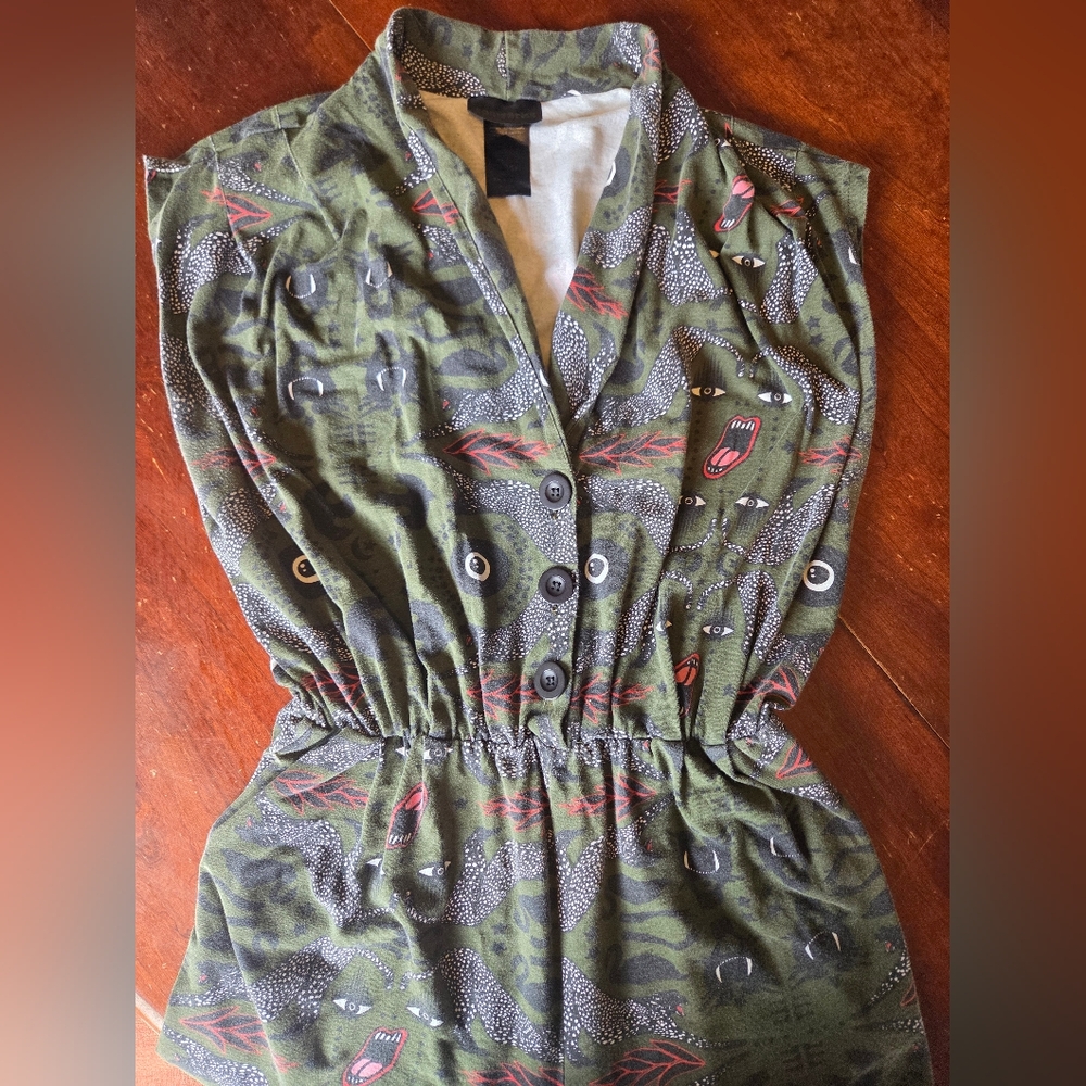 Nooworks Black Swan Magic Suit
